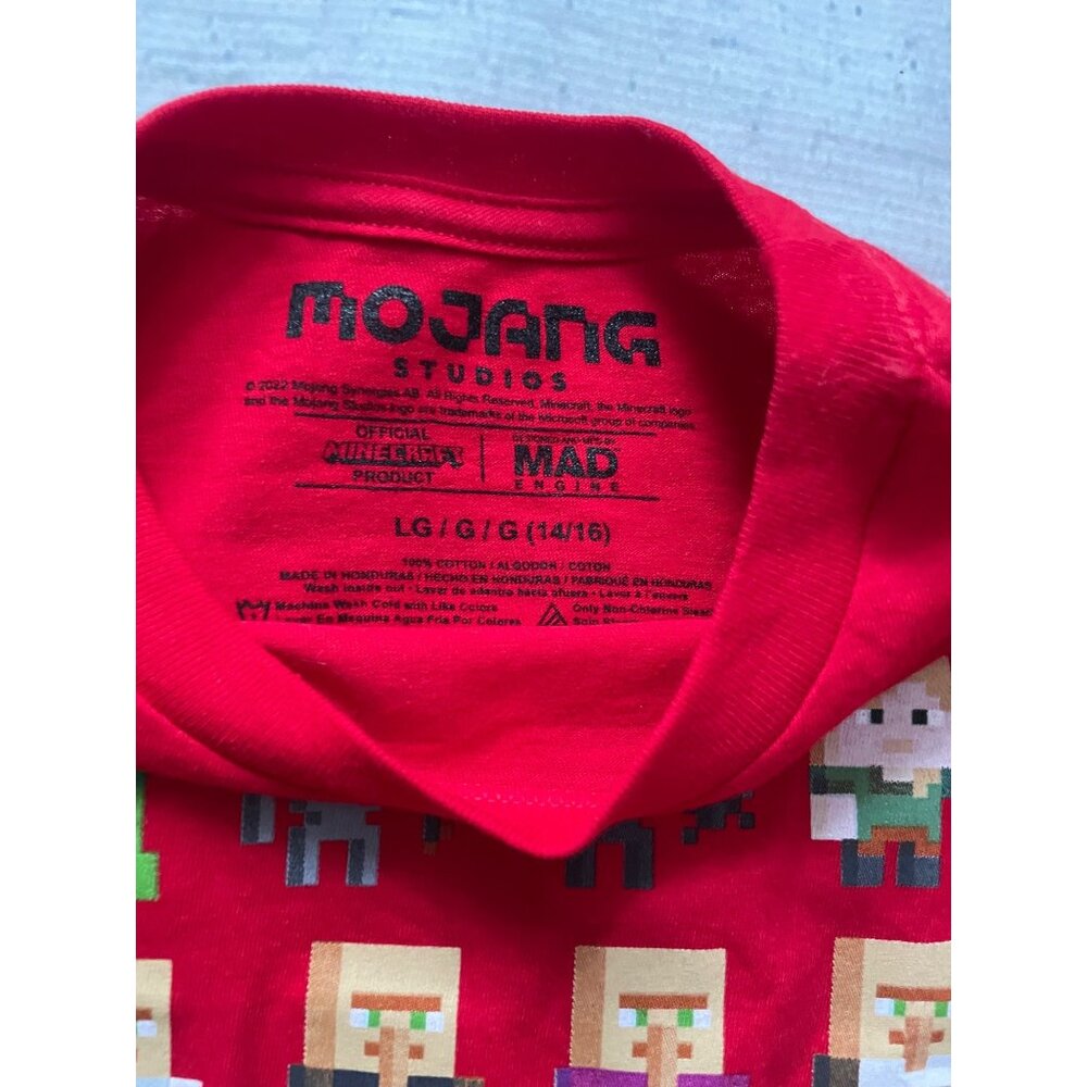 Minecraft tee - Picture 2 of 2
